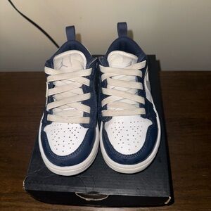 Nike Kids Navy and White Sneakers